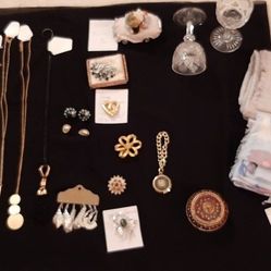 Ladies accessories, Brooch, necklace, earrings $10 each
