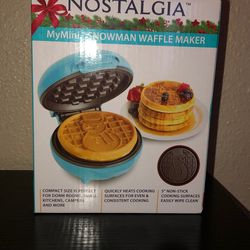 Mini Snowman Waffle Maker