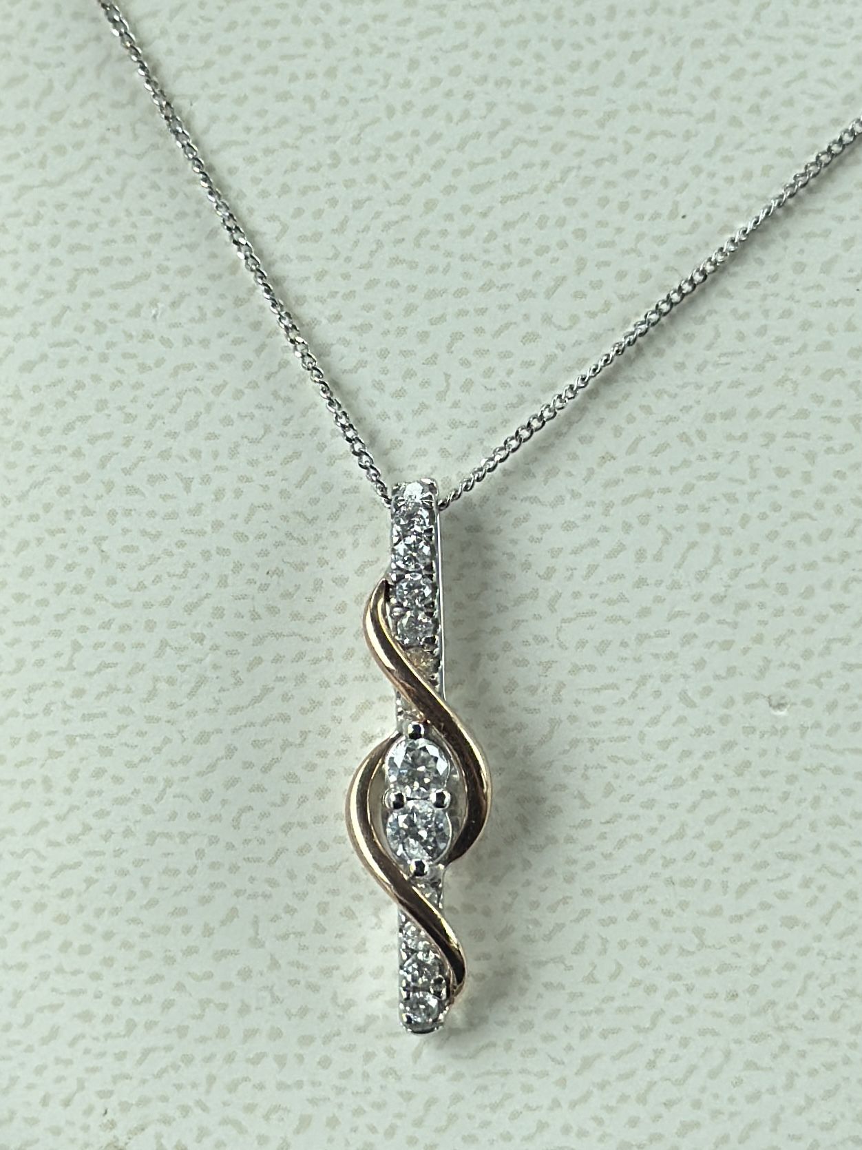 Necklace - Gold - Diamonds- Ever Us