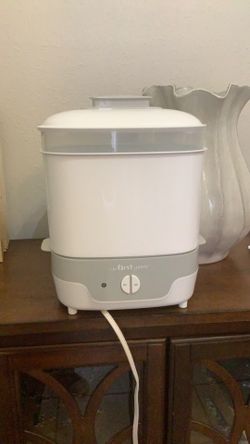 Baby bottle sterilizer