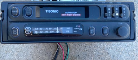 Vintage Tisonic AM/FM Cassette Car Stereo Head Unit w Wiring 7.5