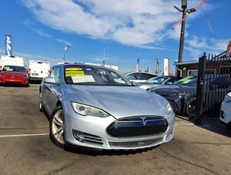 2014 Tesla Model S