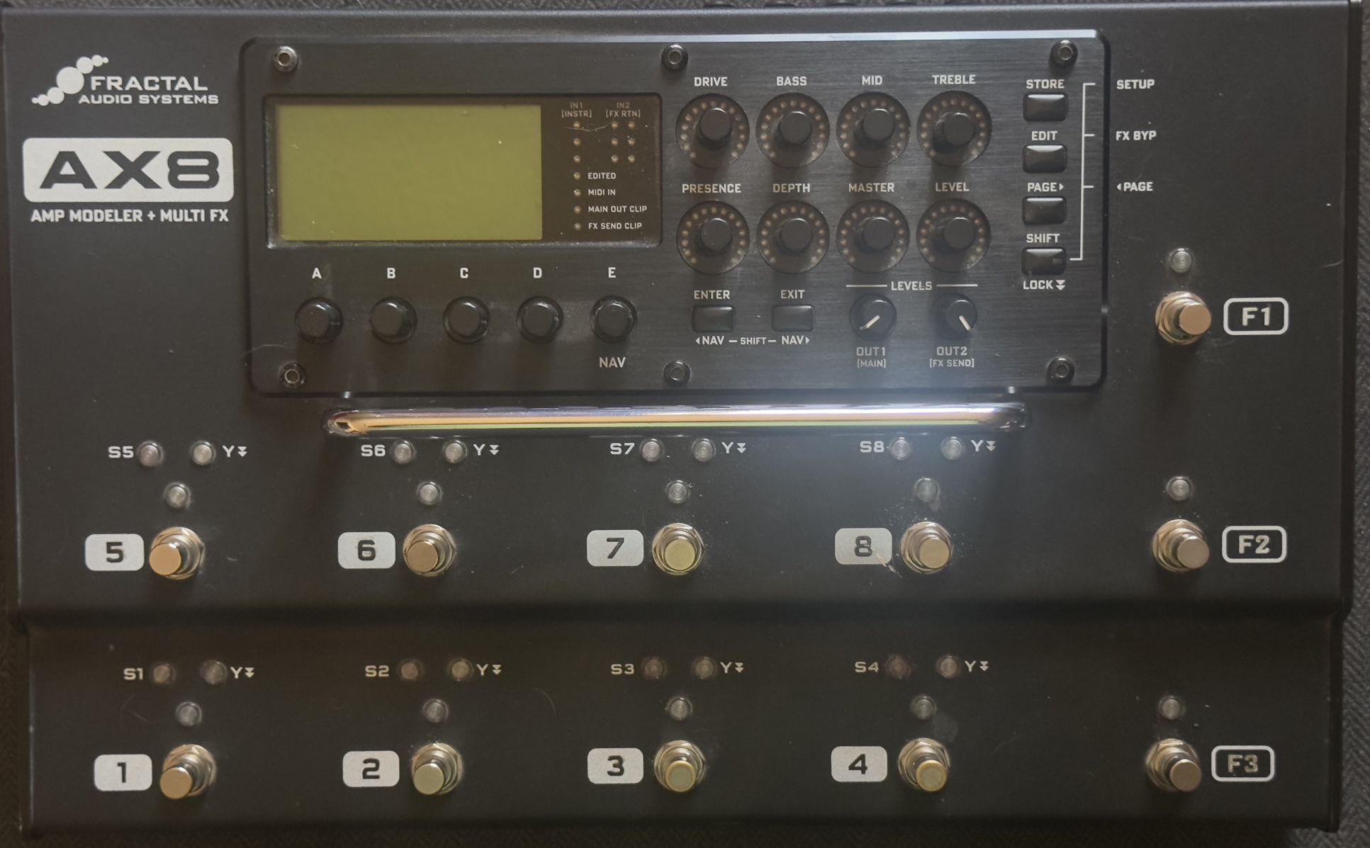 Fractal Audio Ax8