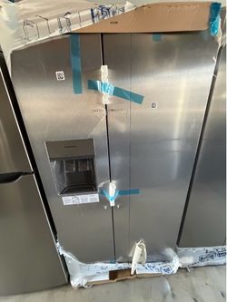 🔥 Brand New Frigidaire Stainless Steel Side-by-Side Refrigerator – $899 🔥