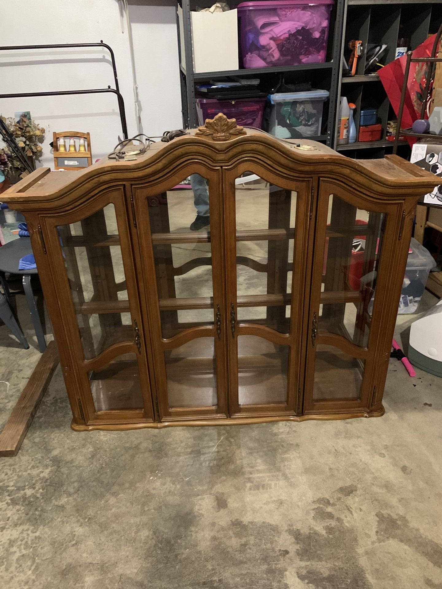 Hutch Cabinet Top Only - $10