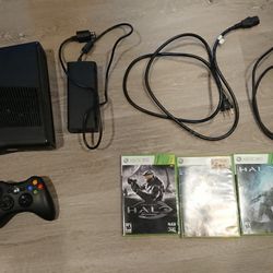 Xbox 360 Slim 4gb Bundle