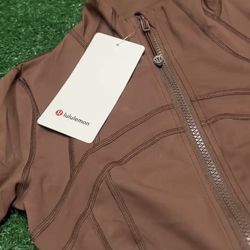 Brown define set (Lulu)