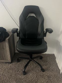 Gaming chair / office chair