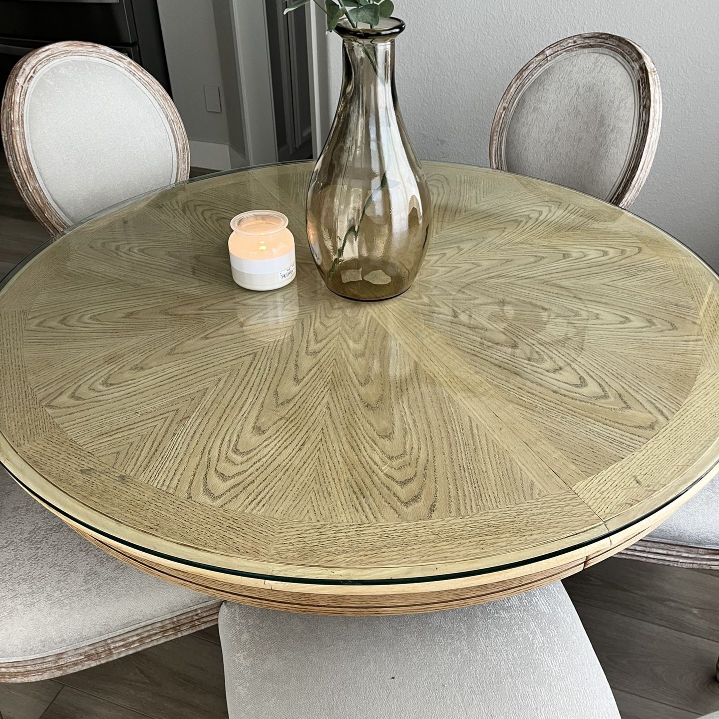 4 FOOT GLASS ROUND PIECE FOR TABLE TOP