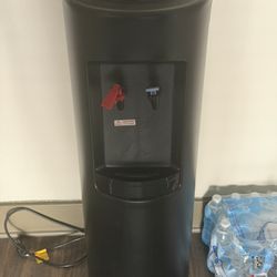 Water Dispenser 