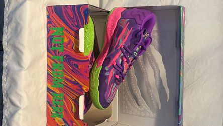 Lámelo Ball Puma MB 03 Toxic size 9.5