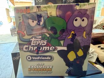 2026 Topps Chrome VeeFriends Hobby Box