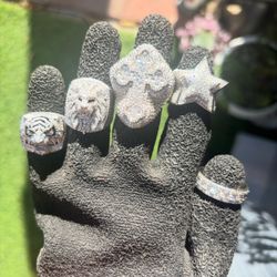 Moissanite Rings