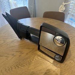 Toyota Tundra Towing Passenger Side Mirror- 2015 tundra- Used 