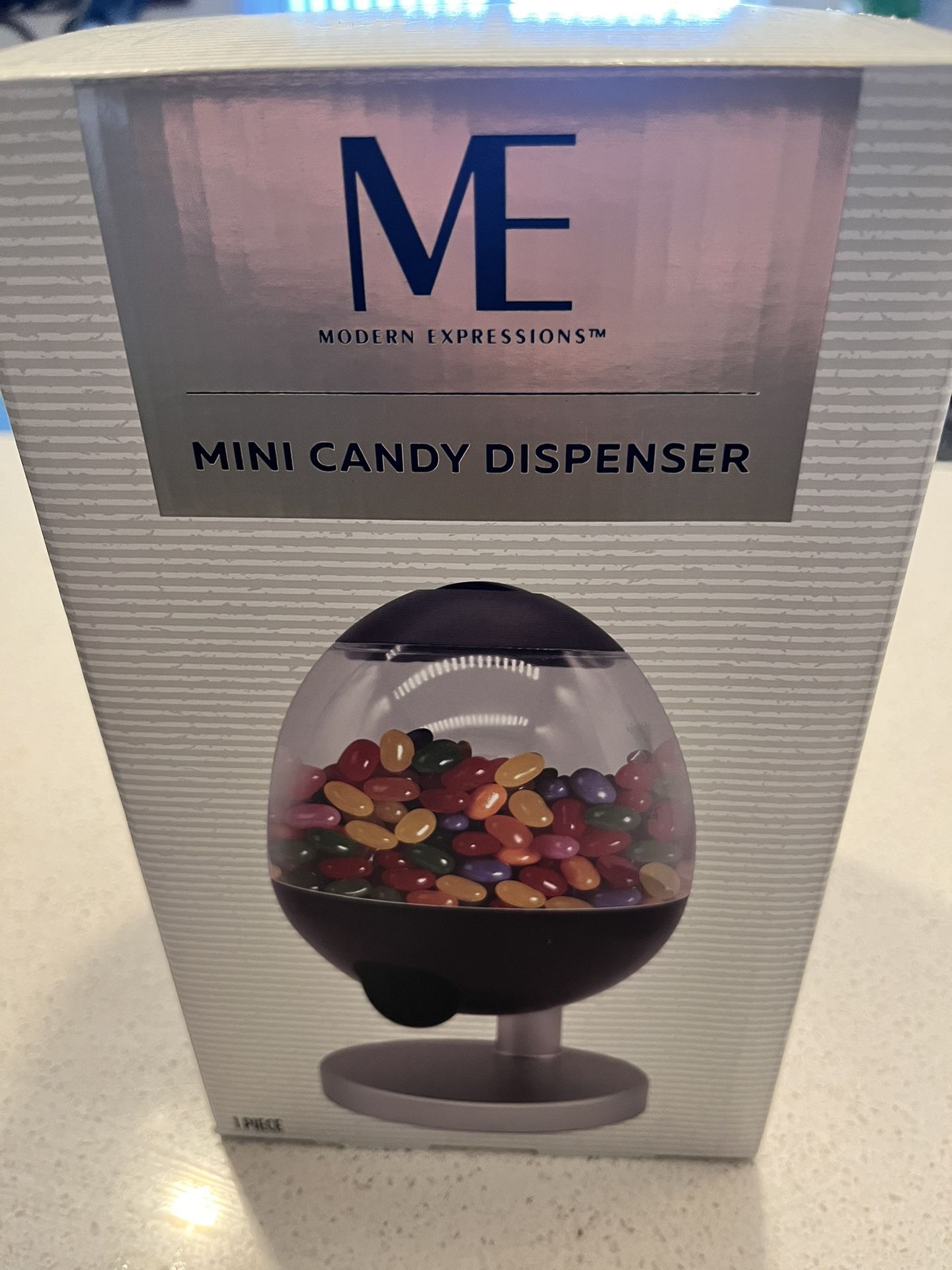 (NEW) Mini Candy Dispenser