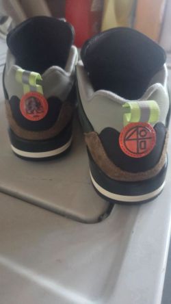 Air Jordan's spizike lows Green 7.5 mens