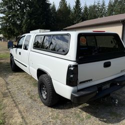 Custom Fiberglass 6.5 Truck canopy/ QCustom Windows Plus Tint 
