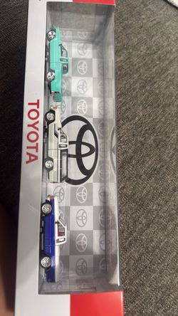 Toyota Die-Cast Model Car 3-Pack Set