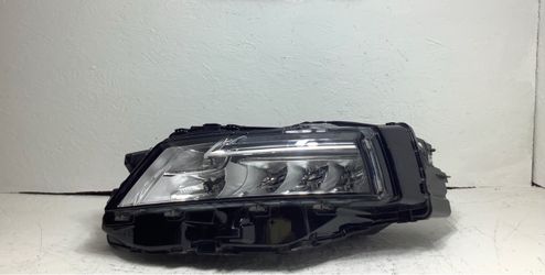 2021-2023 Nissan rogue left LED headlight (1B)