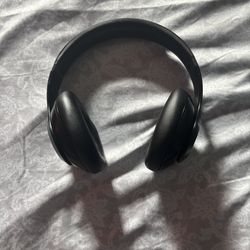 Beats Studio Pro By Dr.Dre
