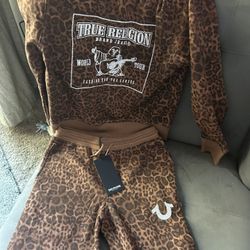 True religion Hoodie And pants Set 