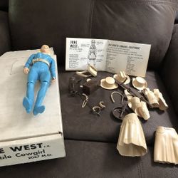 Marx Jane West Vintage Moveable Cowgirl Action Figure w/Box & horse COMMANCHE