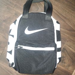 Nike Lunchbox