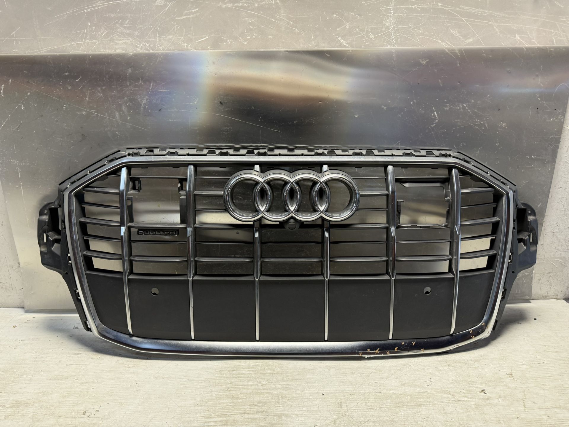 2020 2021 2022 2023 Audi Q7 Grille 