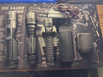 Streamlights and flashlight holders