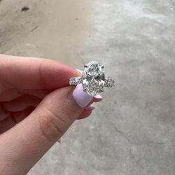 6 Carat Total Oval Engagement Ring
