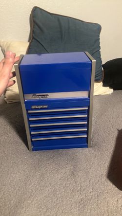 Snap on mini toolbox/ jewelry boxes