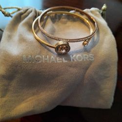 Michael Kors Bracelet (s)