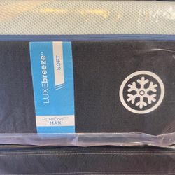 TempurPedic LuxeBreeze Soft King 13” Mattress – Premium Cooling Comfort | New & Factory Sealed