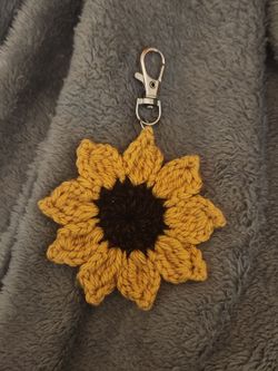 Chrochet sunflower keychains