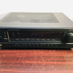 Insignia NS-R2000 2.0 Channel AM/FM Stereo Tuner Receiver