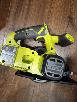 Ryobi 18V ONE+ 5-1/2" Circular Saw