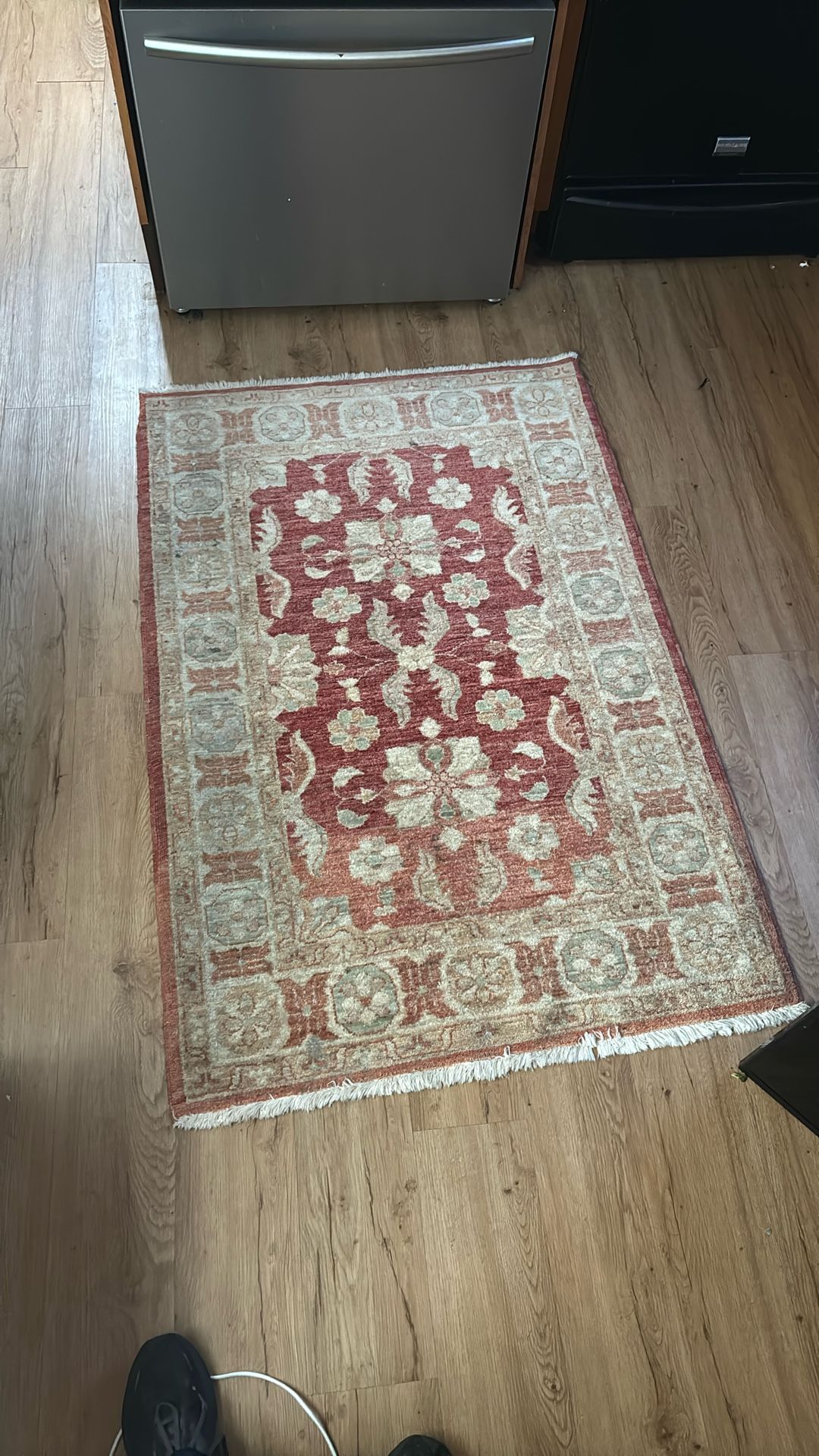 Handmade 5x7 Rug Red/white