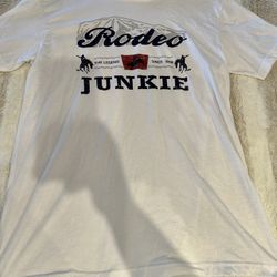 Women’s Rodeo Short Sleeve Shirt (Medium)