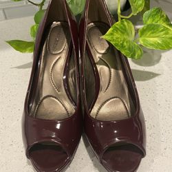 Gorgeous Purple Plum B Flexible, Brand New