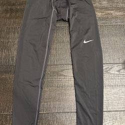Men’s Large Nike Pro Combat Long Leggings