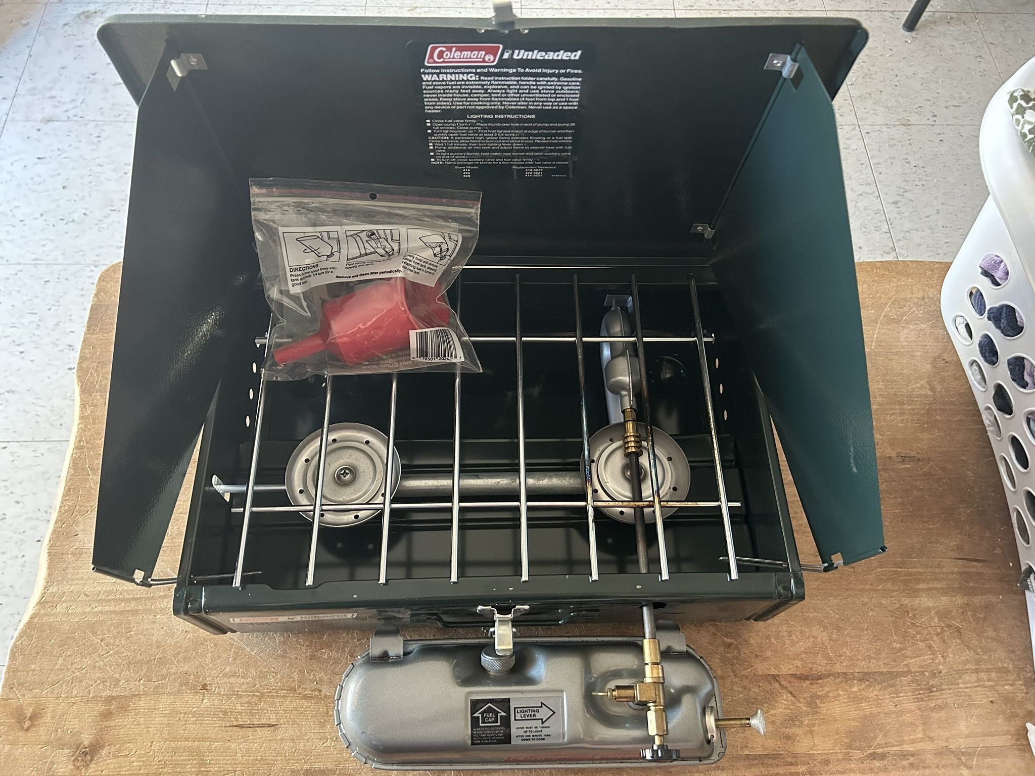 Coleman Dual Fuel Camp Stove 424 Coleman 424 Coleman Dual Fuel