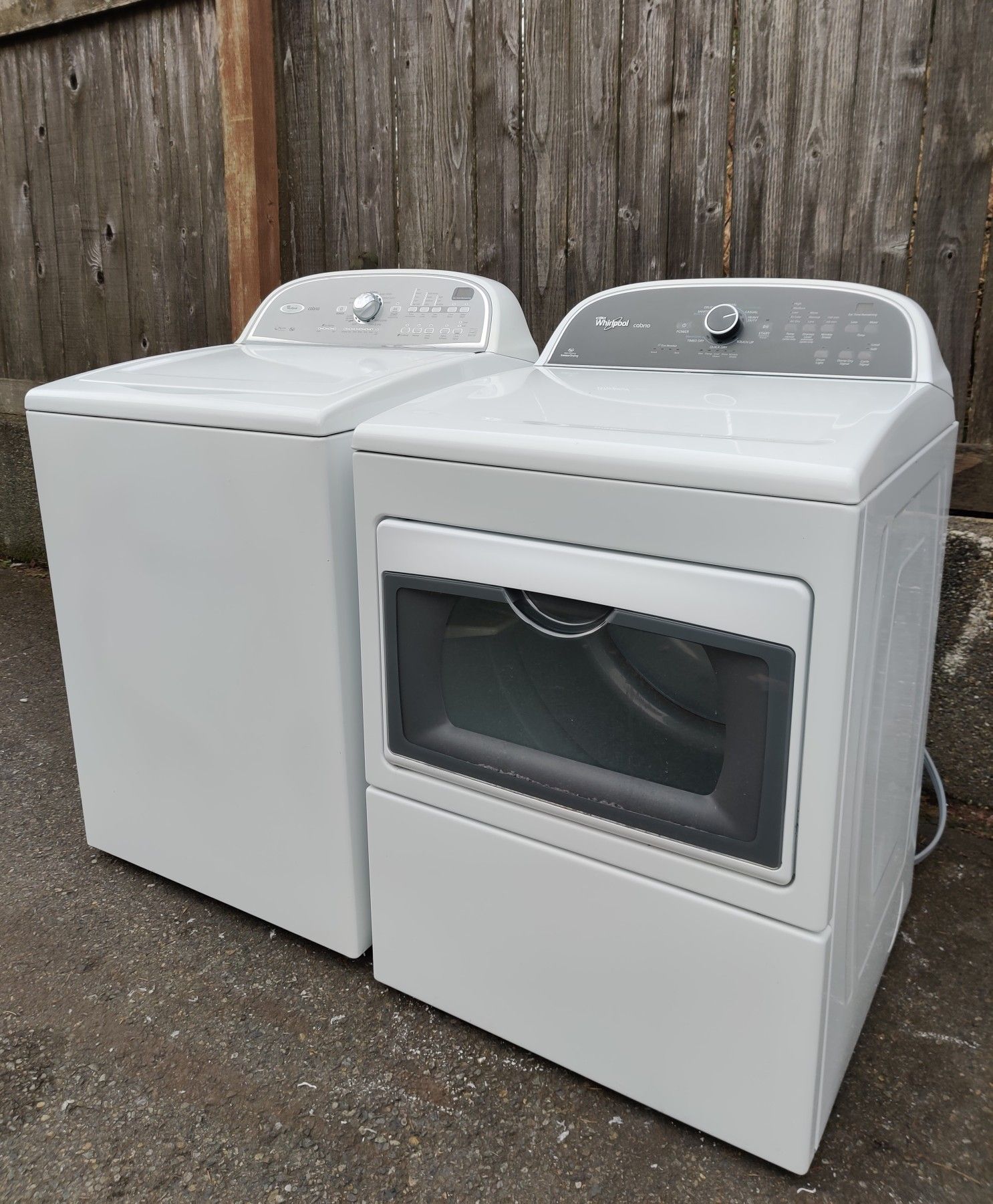 Maytag Cabrio washer and dryer (ELECTRIC) for Sale in Puyallup, WA ...