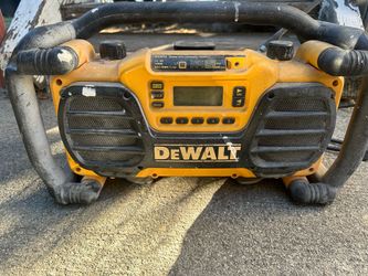 Dewalt worksite radio