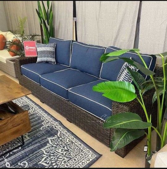 Beachcraft Sofa $10 Down Payment And Financing Available