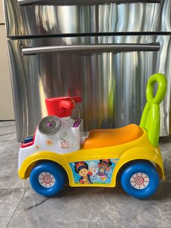 Ride on musical toy