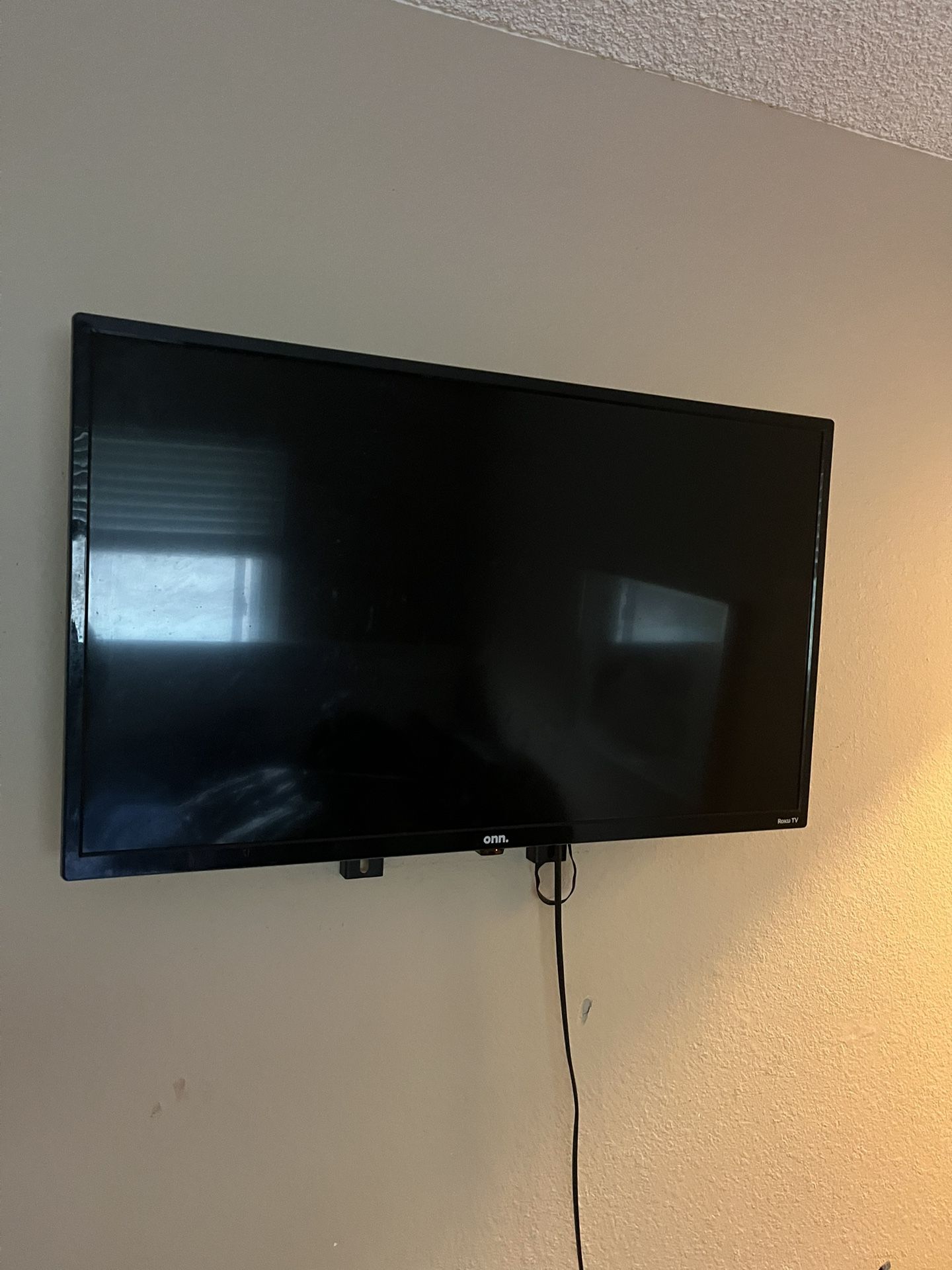 Flat Screen Tv *smart Tv