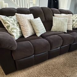 Reclining power couch and love seat