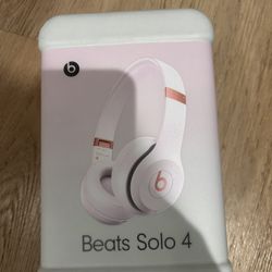 Beats Solo 4