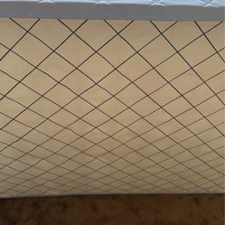 Full Size Box Spring (Like New)