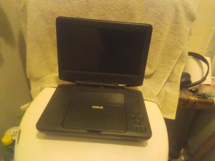 RCA Portable DVD Player